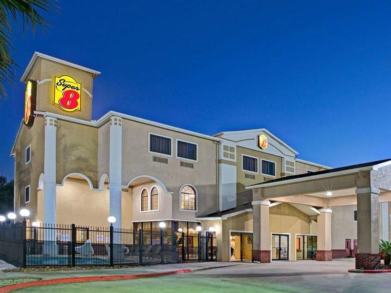 Red Lion Inn & Suites Iah Airport East Humble Buitenkant foto