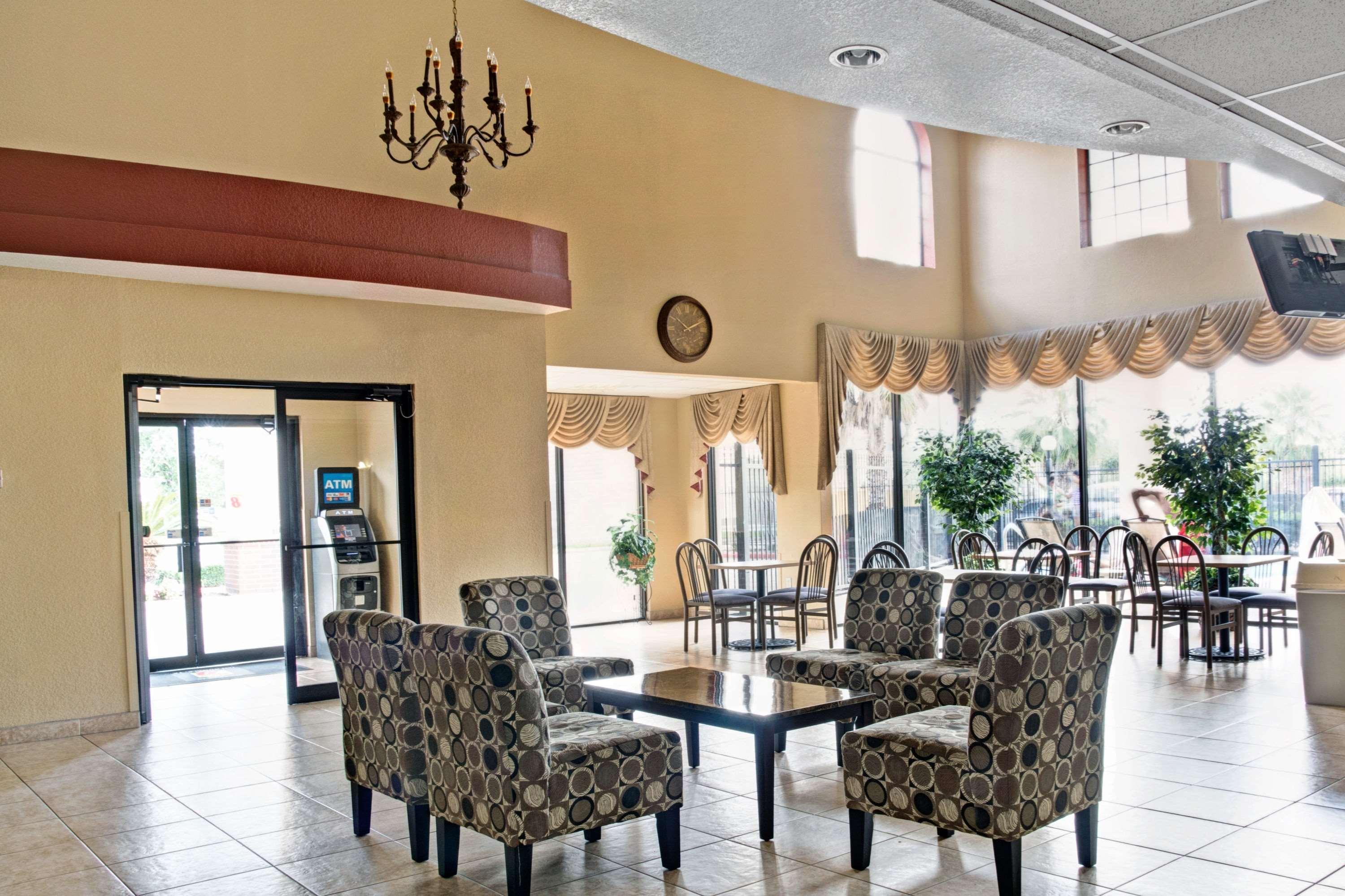 Red Lion Inn & Suites Iah Airport East Humble Buitenkant foto