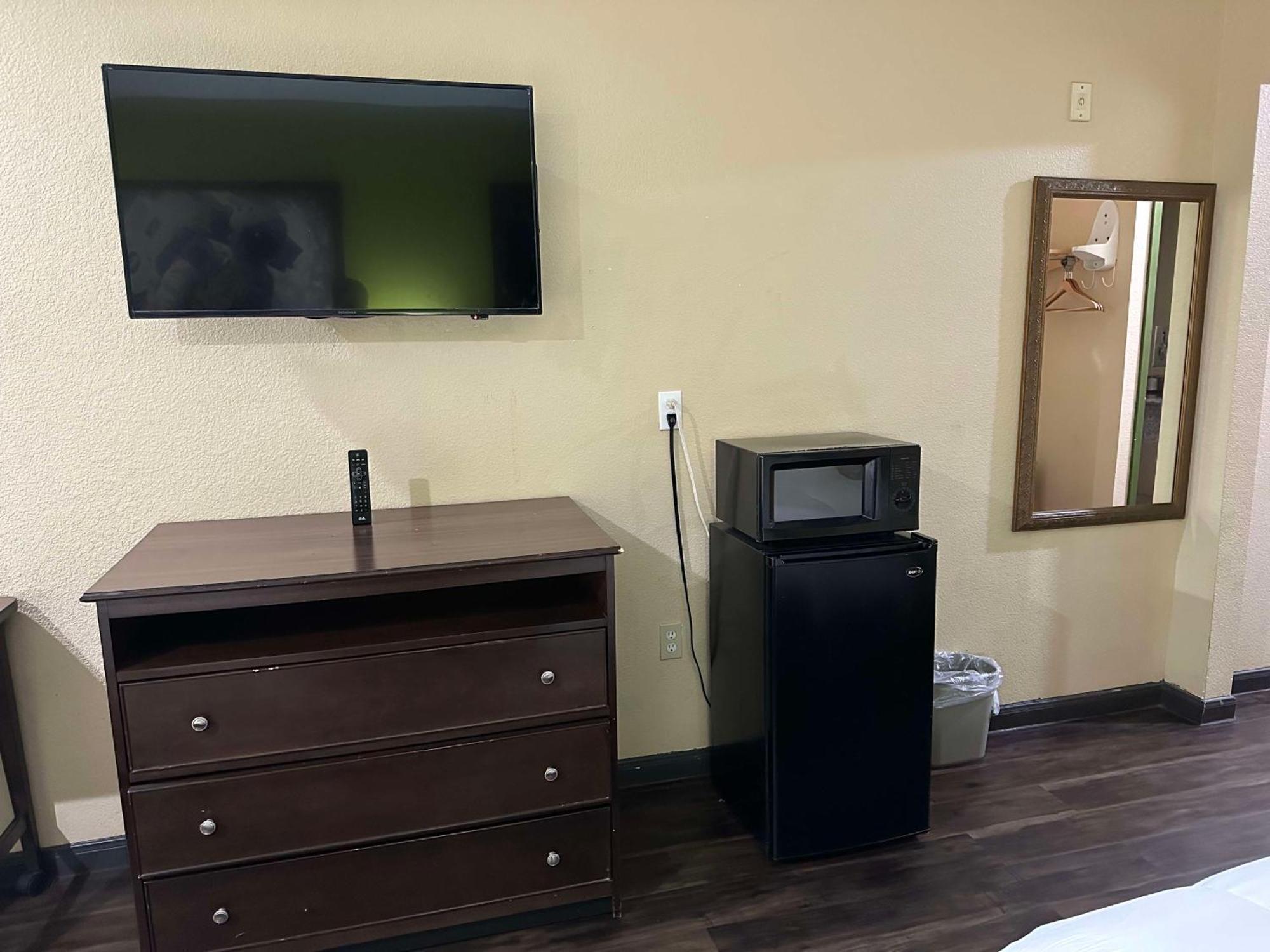 Red Lion Inn & Suites Iah Airport East Humble Buitenkant foto