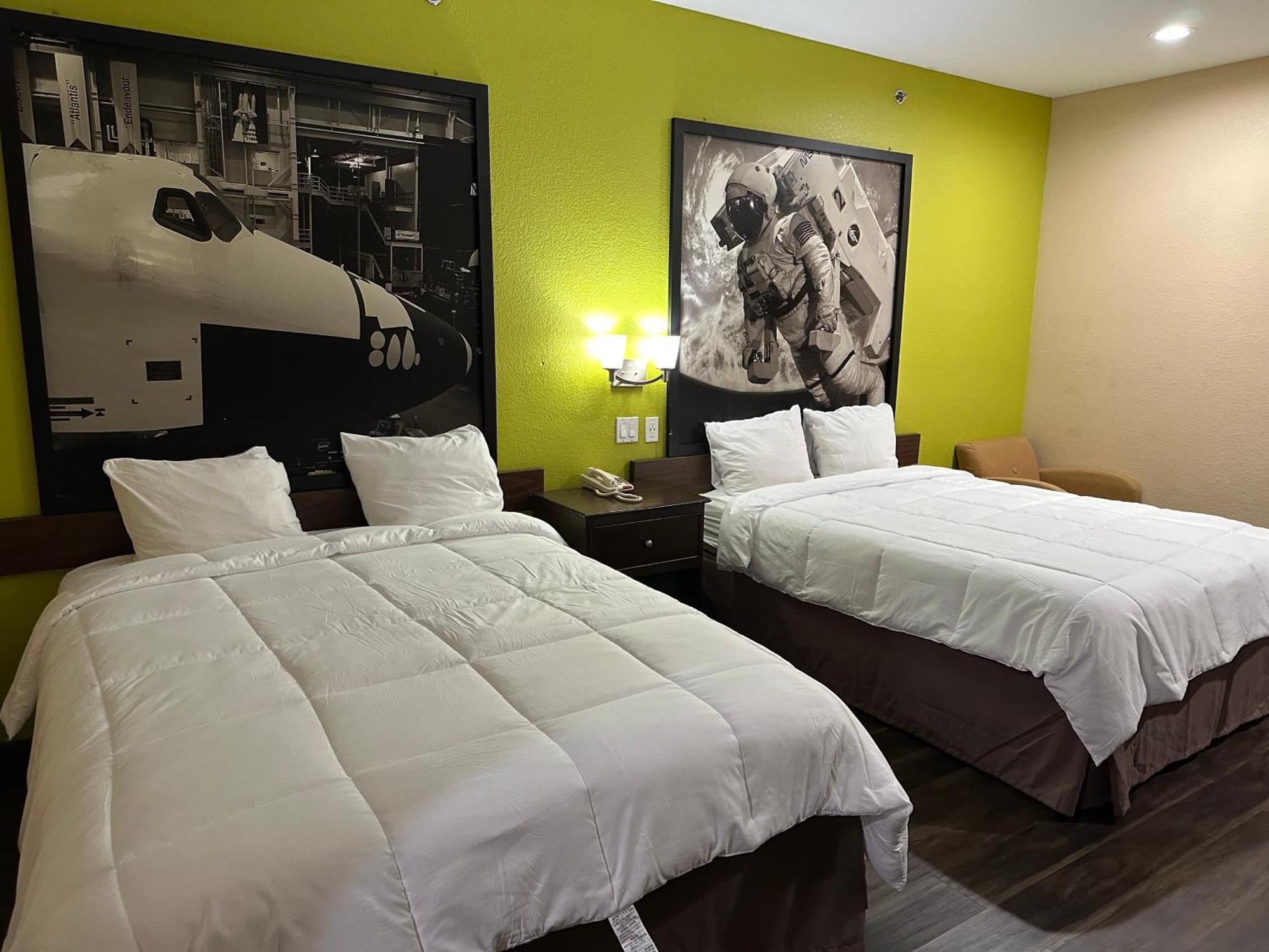 Red Lion Inn & Suites Iah Airport East Humble Buitenkant foto
